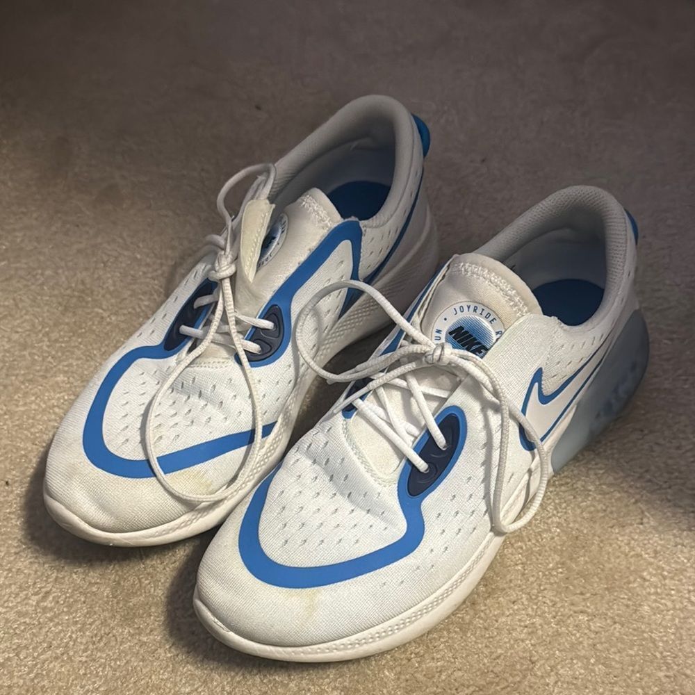 Nike White and Blue Joy ride Sneakers